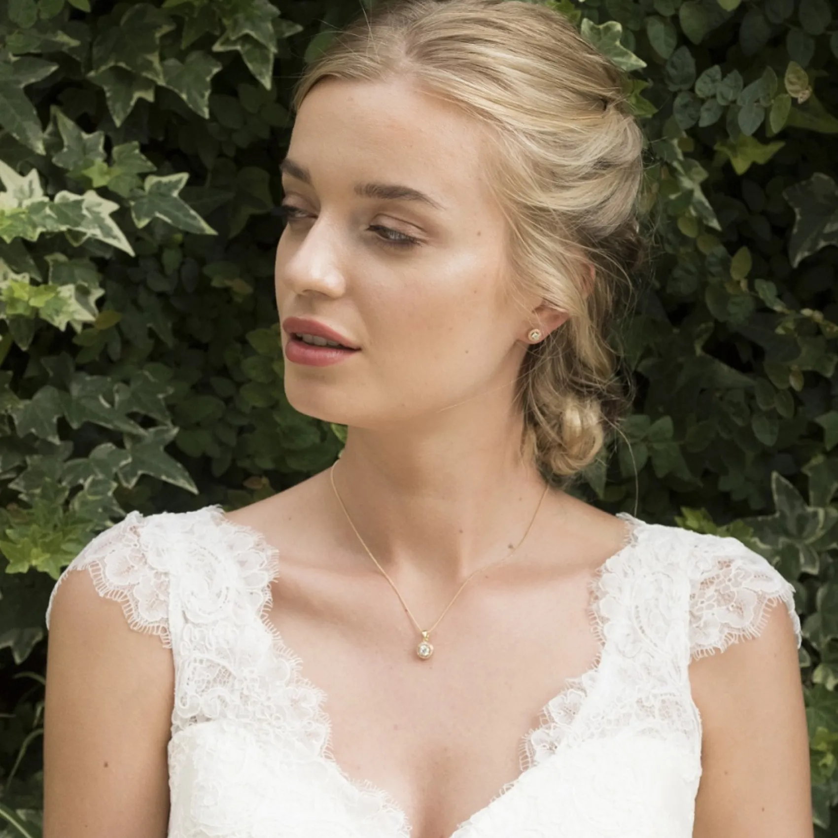 Ivory & Co Ivory and Co Balmoral Gold Kristall-Ohrstecker* Goldener Abschlussball-schmuck | Abschlussball-ohrringe