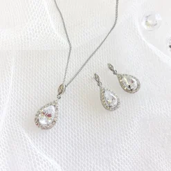 Ivory & Co Ivory and Co Belmont Kristall Tropfen Hochzeit Ohrringe* Silberner Abschlussball-schmuck | Abschlussball-ohrringe