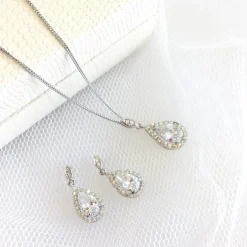 Ivory & Co Ivory and Co Belmont Kristall Tropfen Hochzeit Ohrringe* Silberner Abschlussball-schmuck | Abschlussball-ohrringe