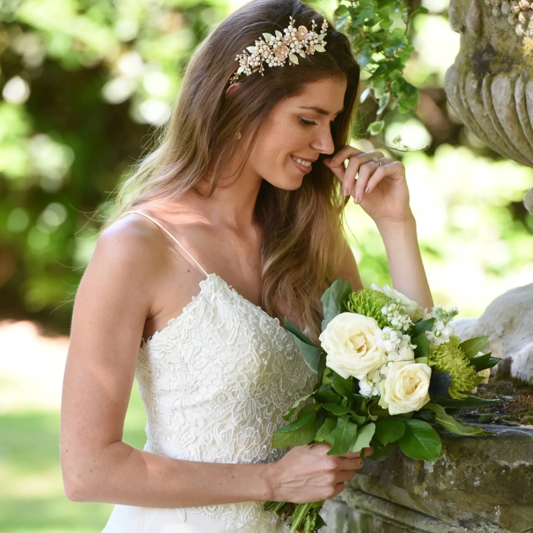 Ivory & Co Ivory and Co Botanica Champagner Gold und Blush Blumen Kopfstück* Perlen-haarschmuck | Haarschmuck In Roségold