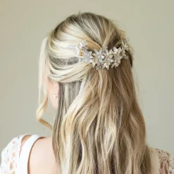 Ivory & Co Ivory and Co Frühlingsblüte Emaillierte Blumensichel Braut Haarspange* Perlen-haarschmuck | Silberne Haar-accessoires
