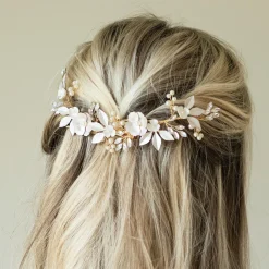Ivory & Co Ivory and Co Golden Bloom Kristall und Perle Blumensichel Haarspange* Perlen-haarschmuck | Gold-haar-accessoires