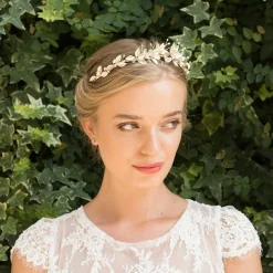 Ivory & Co Ivory and Co Olympia Gold emaillierte Blumen und Blätter Seite Kopfstück* Gold-haar-accessoires | Hochzeit Seite Tiaras