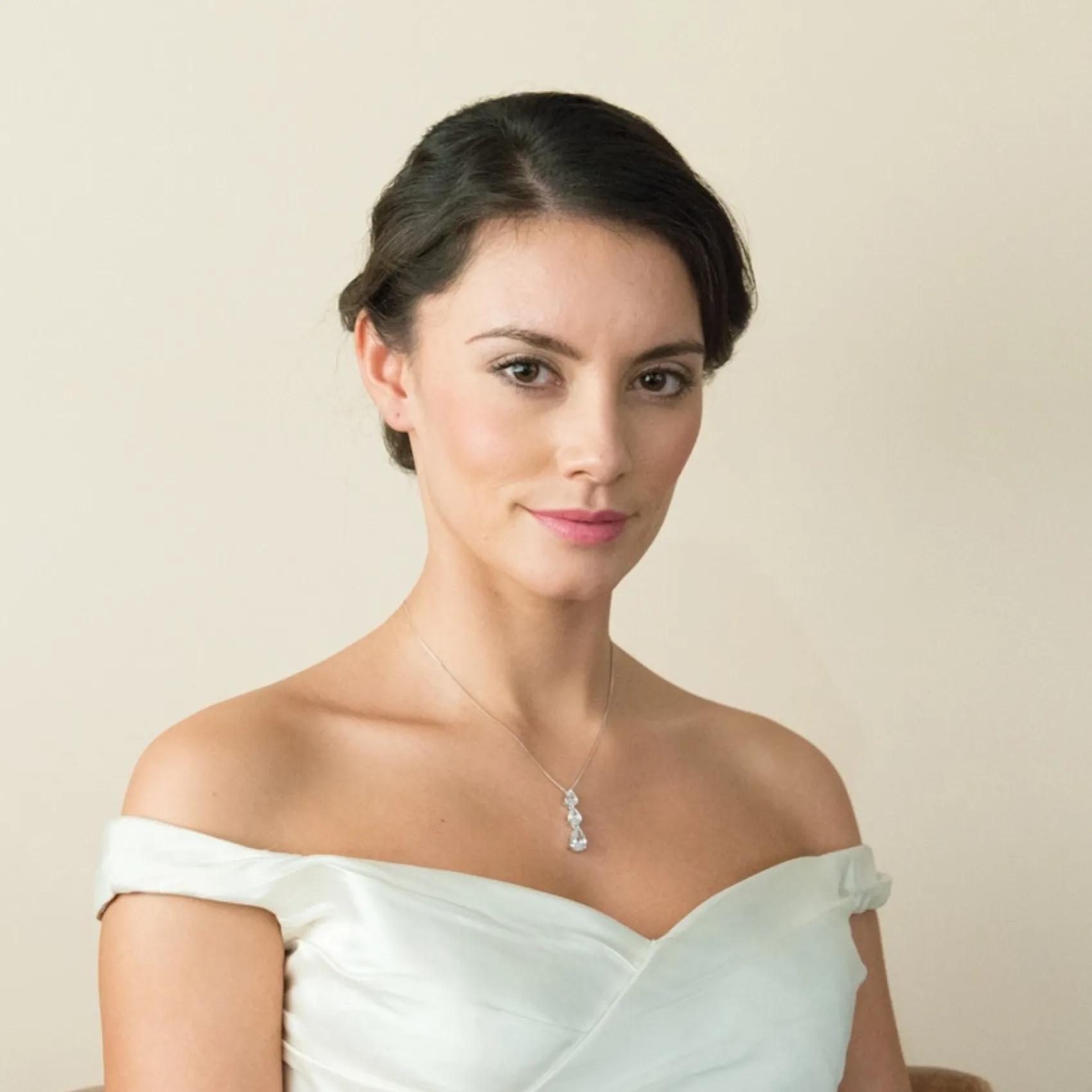 Ivory & Co Ivory and Co Reinheit Teardrop Kristall Anhänger Halskette* Kristall-hochzeitsschmuck | Silberner Hochzeitsschmuck