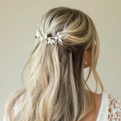 Ivory & Co Ivory and Co Silber Blüte Kristall und Perle Blumen Halbmond Haarspange* Perlen-haarschmuck | Silberne Haar-accessoires