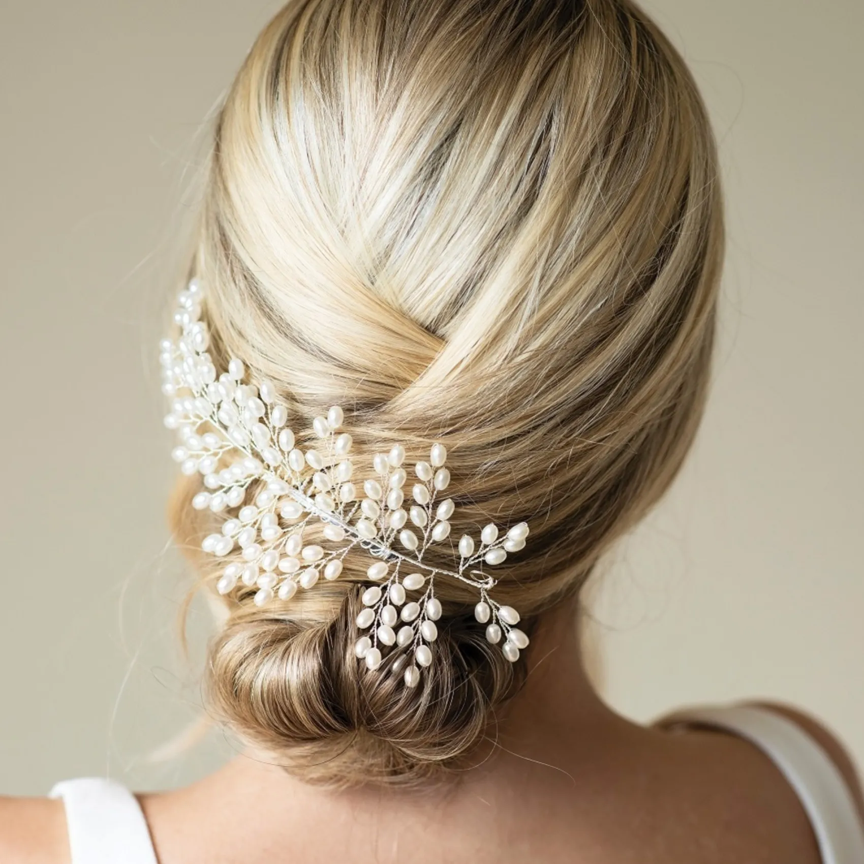 Ivory & Co Ivory and Co Silber Seaspray Perlen Cluster Braut Haar Kamm* Perlen-haarschmuck | Silberne Haar-accessoires