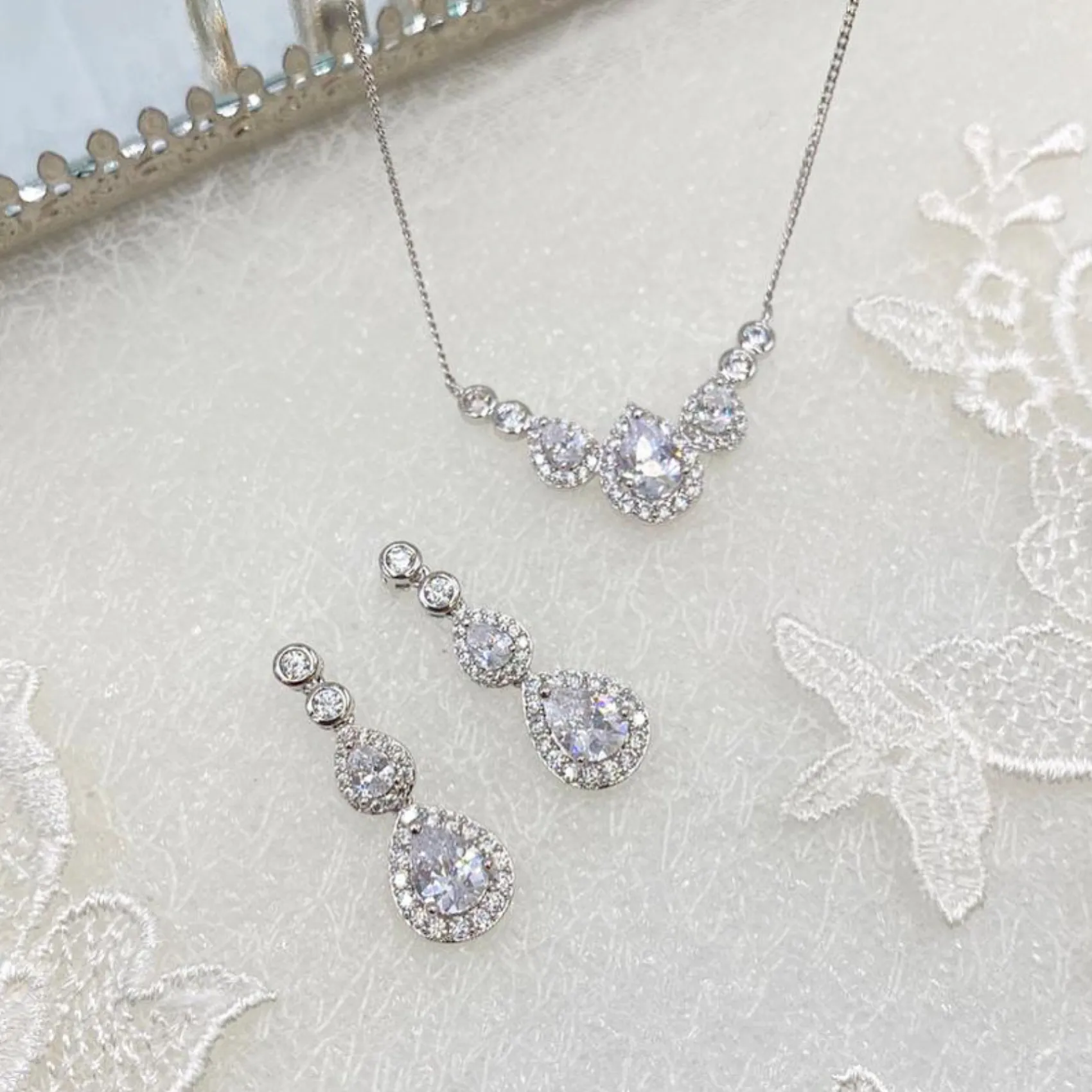 Ivory & Co Ivory and Co Sorbonne Silber Brautschmuck Set* Silberner Abschlussball-schmuck | Abschlussball-schmuck-sets