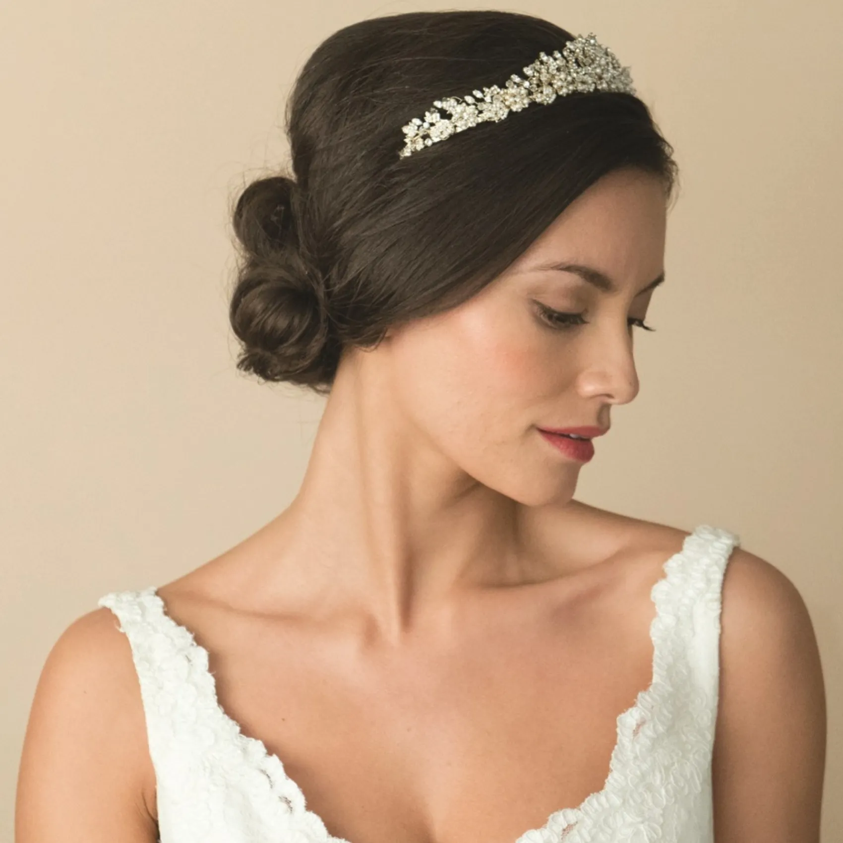 Ivory & Co Ivory and Co Trinity Gold Vintage inspirierte florale Braut Tiara* Vintage-kopfbedeckungen | Haarschmuck Aus Kristall