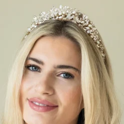 Ivory & Co Ivory and Co Umarmung Gold Kristall und Süßwasserperlen Tiara* Perlen-haarschmuck | Gold-haar-accessoires