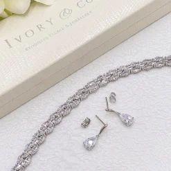 Ivory & Co Ivory and Co Vanderbilt Teardrop Kristall Hochzeit Ohrringe* Silberner Abschlussball-schmuck | Abschlussball-ohrringe