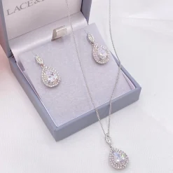 Lace & Favour Izzie Crystal verschönert Teardrop Brautschmuck Set* Silberner Abschlussball-schmuck | Abschlussball-schmuck-sets