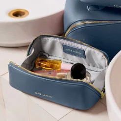 Katie Loxton Kleine Kosmetiktasche in Marineblau* Make-up- Und Kulturbeutel | Etwas Blaue Geschenke
