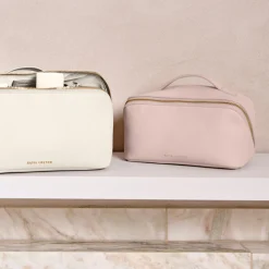 Katie Loxton Mittlere staubrosa Kosmetiktasche und Waschbeutel* Make-up- Und Kulturbeutel | Flitterwochengeschenke
