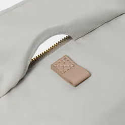 Katie Loxton Mokka Fold Out Garment Wochenendtasche* Geschenke Für Die Mutter Des Bräutigams | Geschenke Für Die Mutter Der Braut