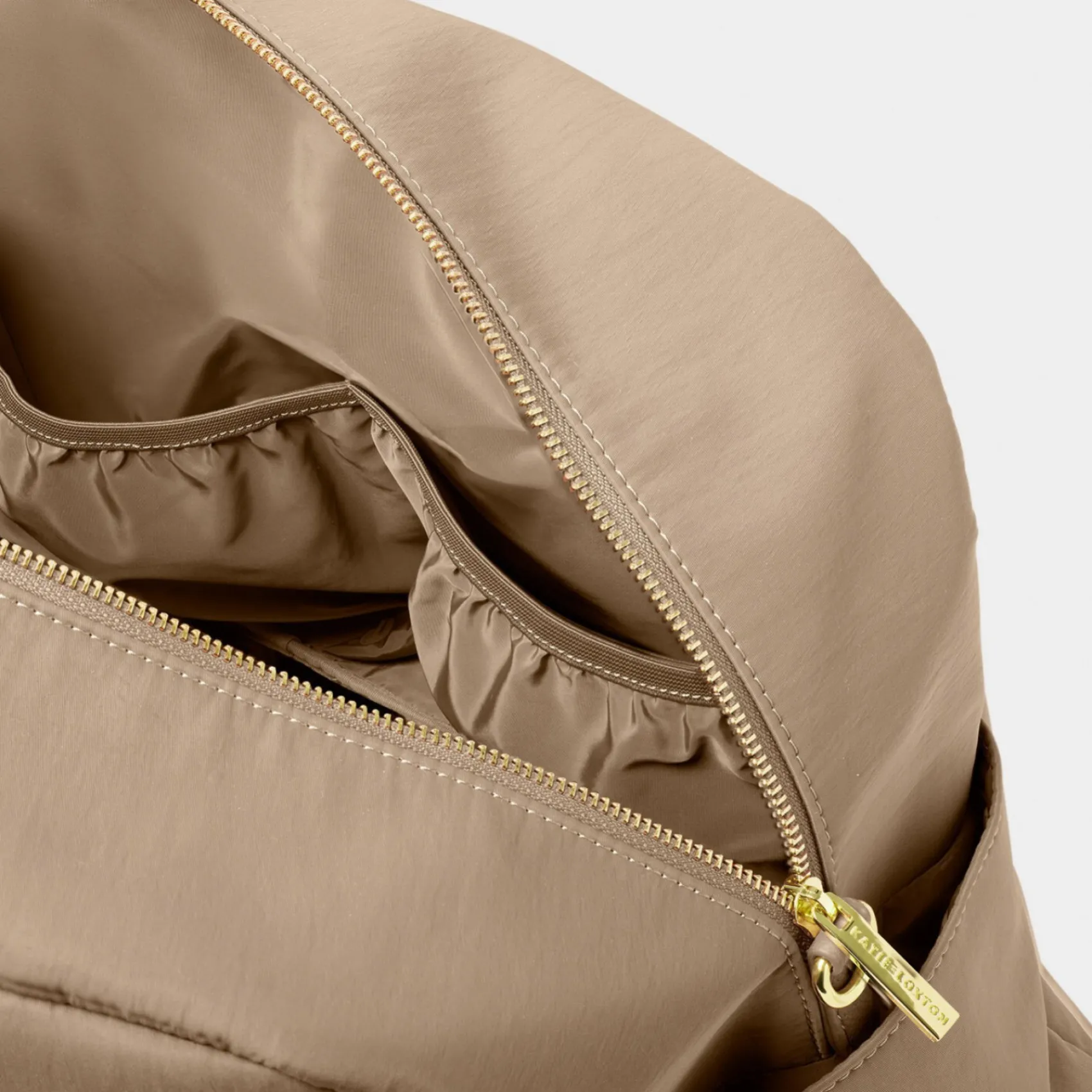 Katie Loxton Taupe Nylon-Luxe Gym Bag* Wochenendtaschen | Wochenendtaschen