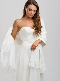 Poirier Katya Elfenbein gestrickter Hochzeitsschal mit Fransen* Gestrickte Schals | Hochzeitsumhänge & Tücher