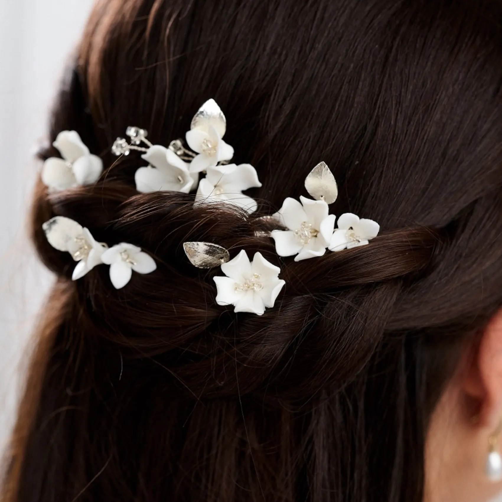 Lace & Favour Kirschblüten Set mit 5 Haarnadeln aus Porzellan mit Blumen und Silberblättern* Silberne Haar-accessoires | Brautjungfer Haarschmuck