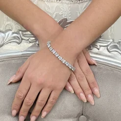 Lace & Favour Langham CZ Kristall Herzen Hochzeit Armband* Silberner Abschlussball-schmuck | Prom Armbänder