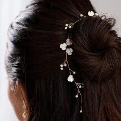 Lace & Favour Letisha Elfenbein Blumen und Perlen Zweige Hochzeit Haarsträhne (Gold)* Perlen-haarschmuck | Gold-haar-accessoires