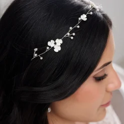 Lace & Favour Letisha Elfenbein Blumen und Perlen Zweige Hochzeit Haarsträhne (Silber)* Perlen-haarschmuck | Silberne Haar-accessoires