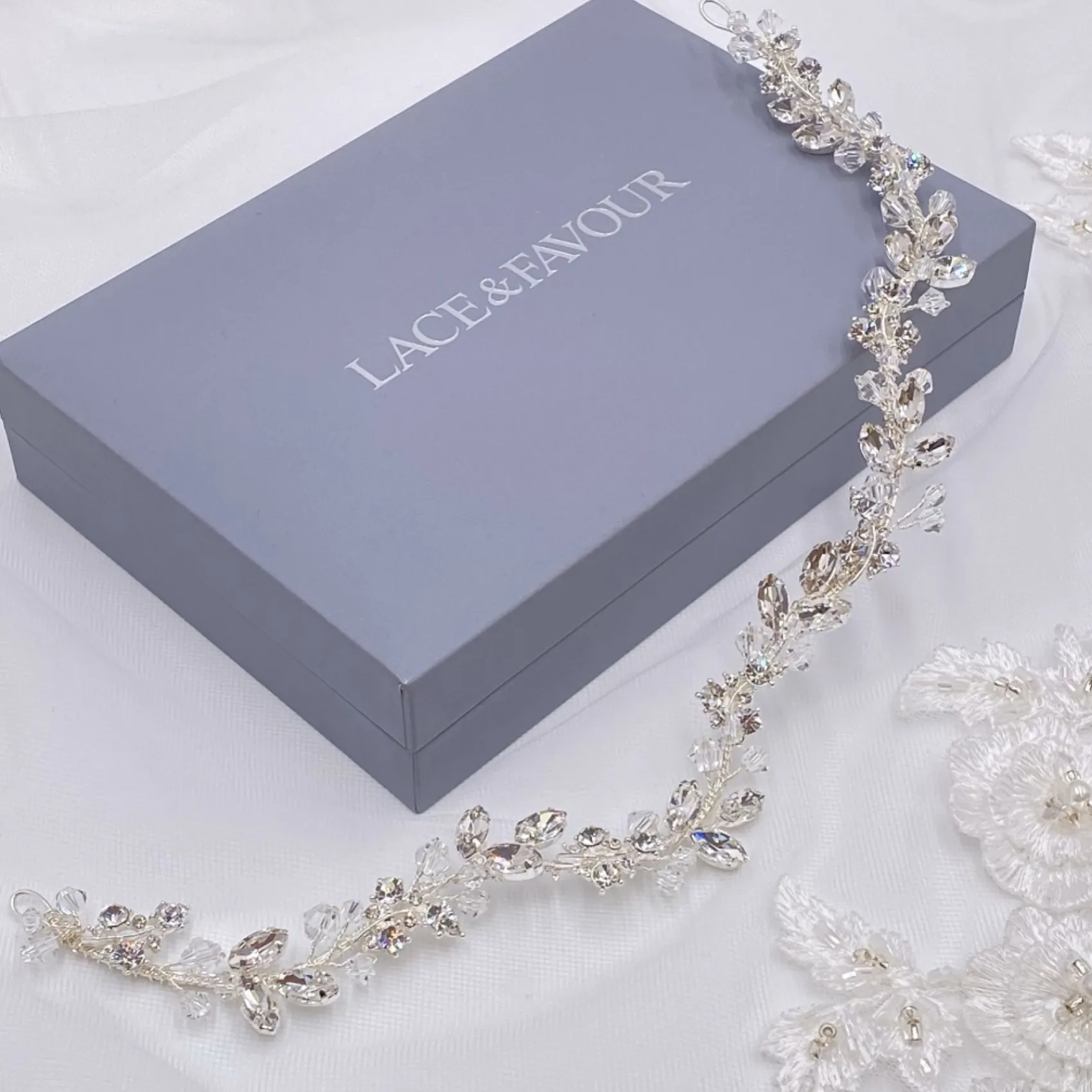 Twilight Designs Lucille Kristall und Diamanten Hochzeit Haarsträhne* Abschlussball-haarbänder & Tiaras | Haarschmuck Aus Kristall