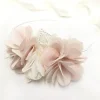 Beads & Beyond Madelyn Blush und Elfenbein Blumen Seite Stirnband* Geschenke Für Blumenmädchen | Haarschmuck Für Blumenmädchen