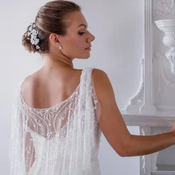 Twilight Designs Magnolia Porzellan Blumen und Kristall Blätter Hochzeit Haarspange* Perlen-haarschmuck | Silberne Haar-accessoires