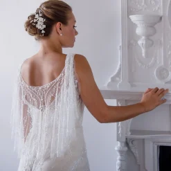 Twilight Designs Magnolia Porzellan Blumen und Kristall Blätter Hochzeit Haarspange* Perlen-haarschmuck | Silberne Haar-accessoires