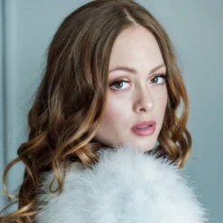 Beverly Hills Marlena Elfenbein Langer Feder-Brautumhang* Federstolen & Umhänge