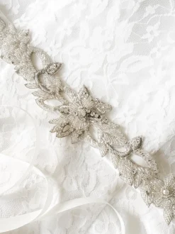 Beads & Beyond Marlowe Perlen und Kristall Rebe Brautgürtel* Brautkleid Gürtel