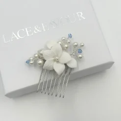 Beads & Beyond Mini-Kamm in Tiffany-Perle und hellem Saphir-Kristall mit Blumenmuster* Etwas Blaue Geschenke | Geschenke Für Die Braut