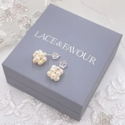 Lace & Favour Nikola Süßwasserperlen-Cluster-Ohrstecker* Perlen-hochzeitsschmuck | Silberner Hochzeitsschmuck