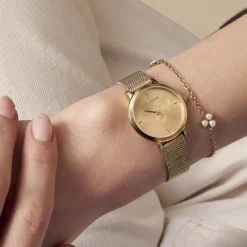 Olivia Burton Bee 28mm Ultra Slim Gold Mesh Uhr* Olivia Burton Uhren | Geschenke Für Die Mutter Des Bräutigams