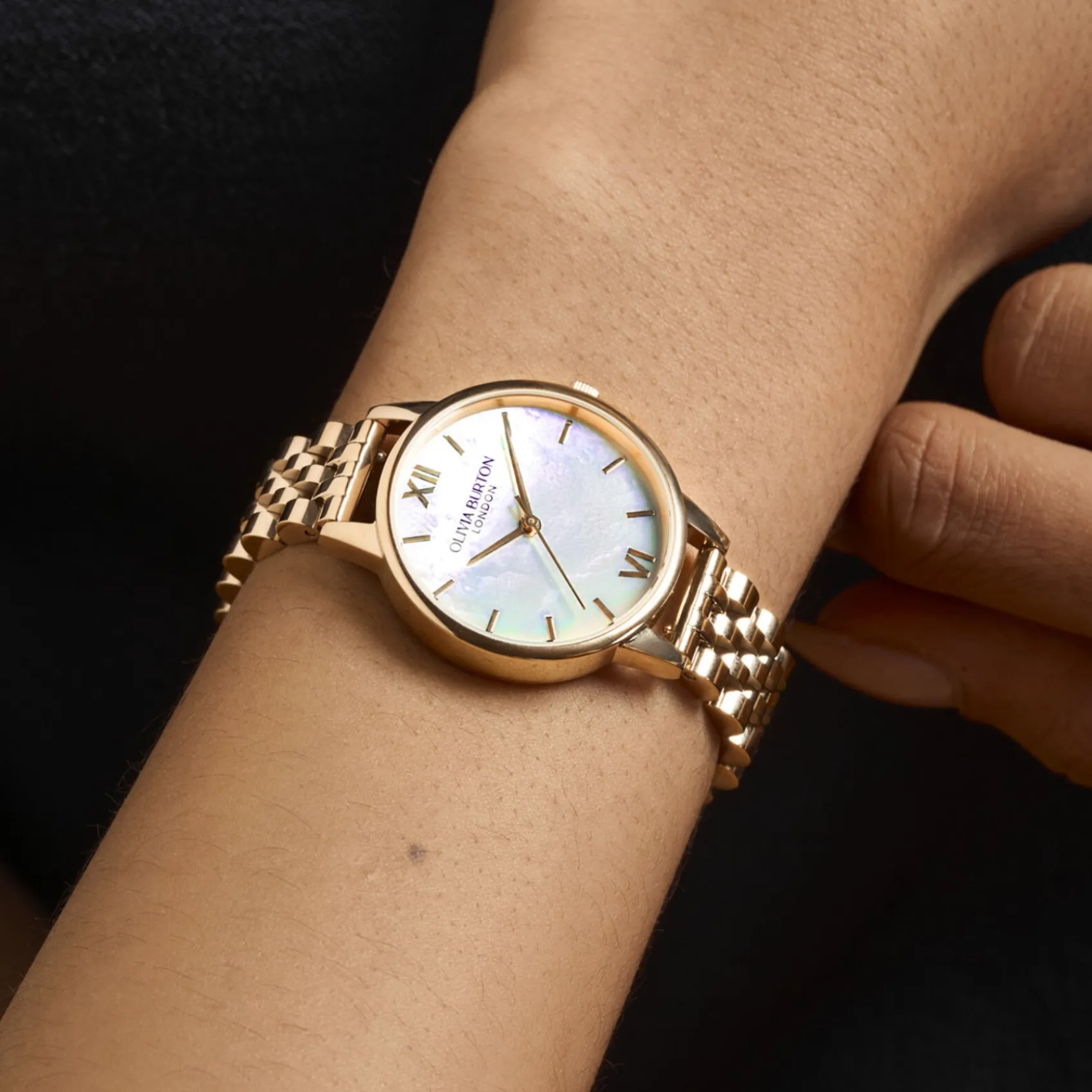 Olivia Burton Perlmutt 30mm Goldarmbanduhr* Olivia Burton Uhren | Geschenke Für Die Braut