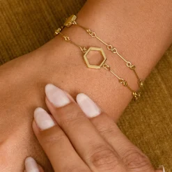 Olivia Burton Wabenförmiges, vergoldetes Doppelkettenarmband*Damen Damenschmuck | Flitterwochengeschenke