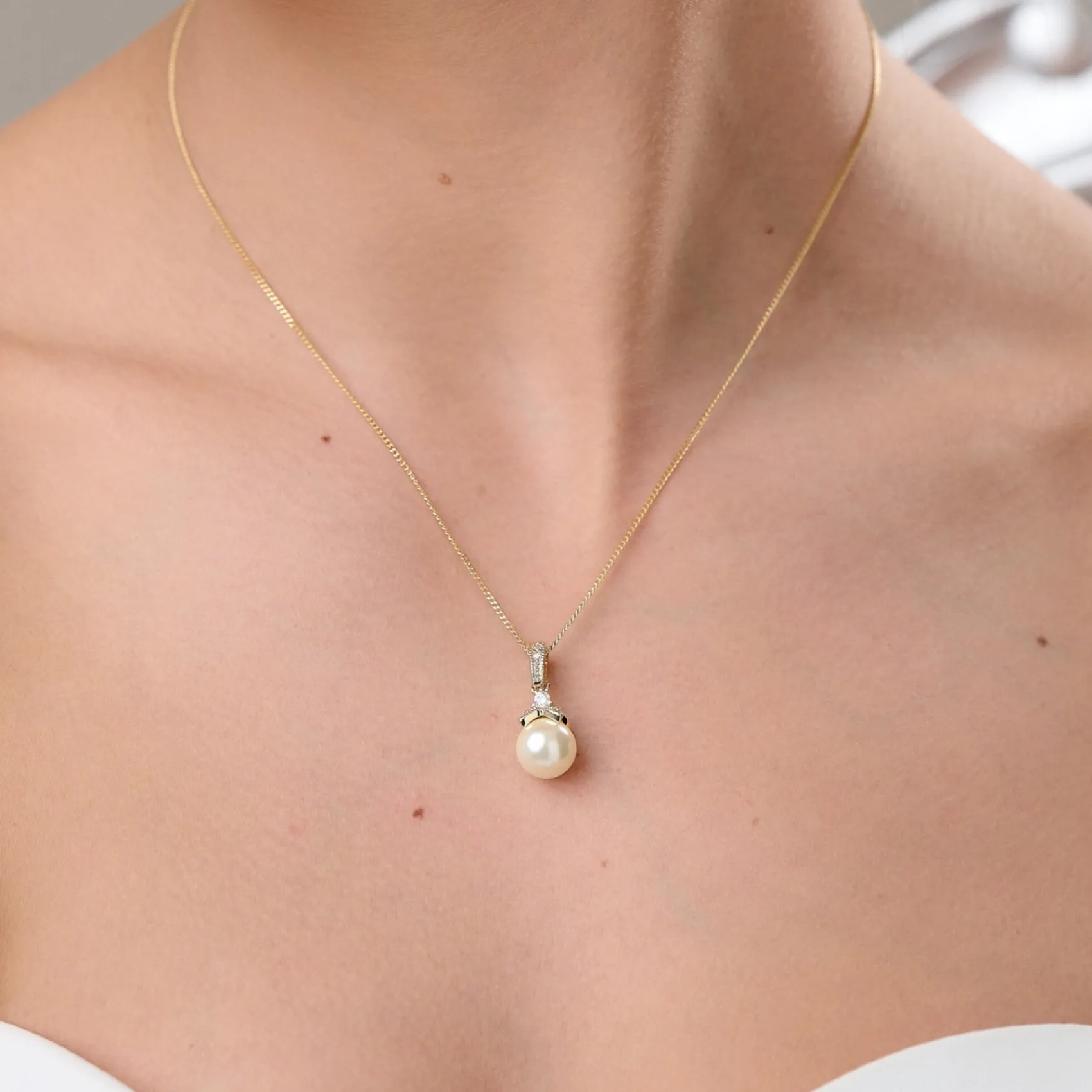 Lace & Favour Opulence Perlen-Hochzeits-Anhänger-Halskette (Gold)* Geschenke Für Die Braut | Perlen-hochzeitsschmuck