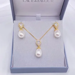 Lace & Favour Paloma Gold Teardrop Perlen Brautschmuck Set* Geschenke Für Die Braut | Perlen-hochzeitsschmuck