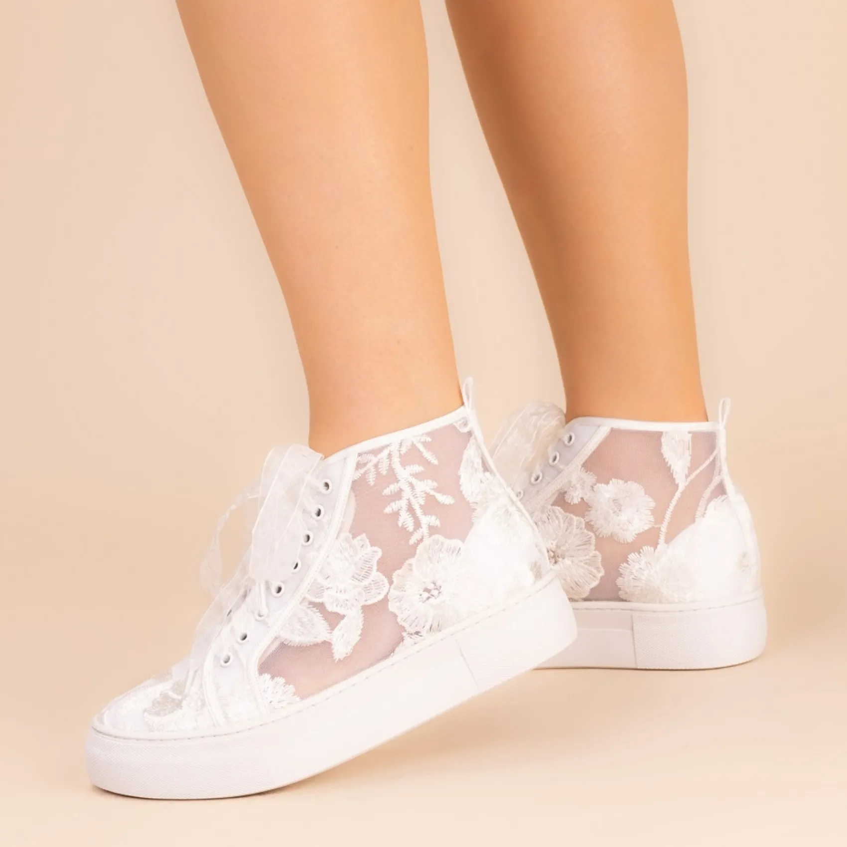 Perfect Bridal Cameron Elfenbein Floral Spitze High-Top-Plattform-Trainer* Hochzeitsschuhe | Spitze Hochzeitsschuhe