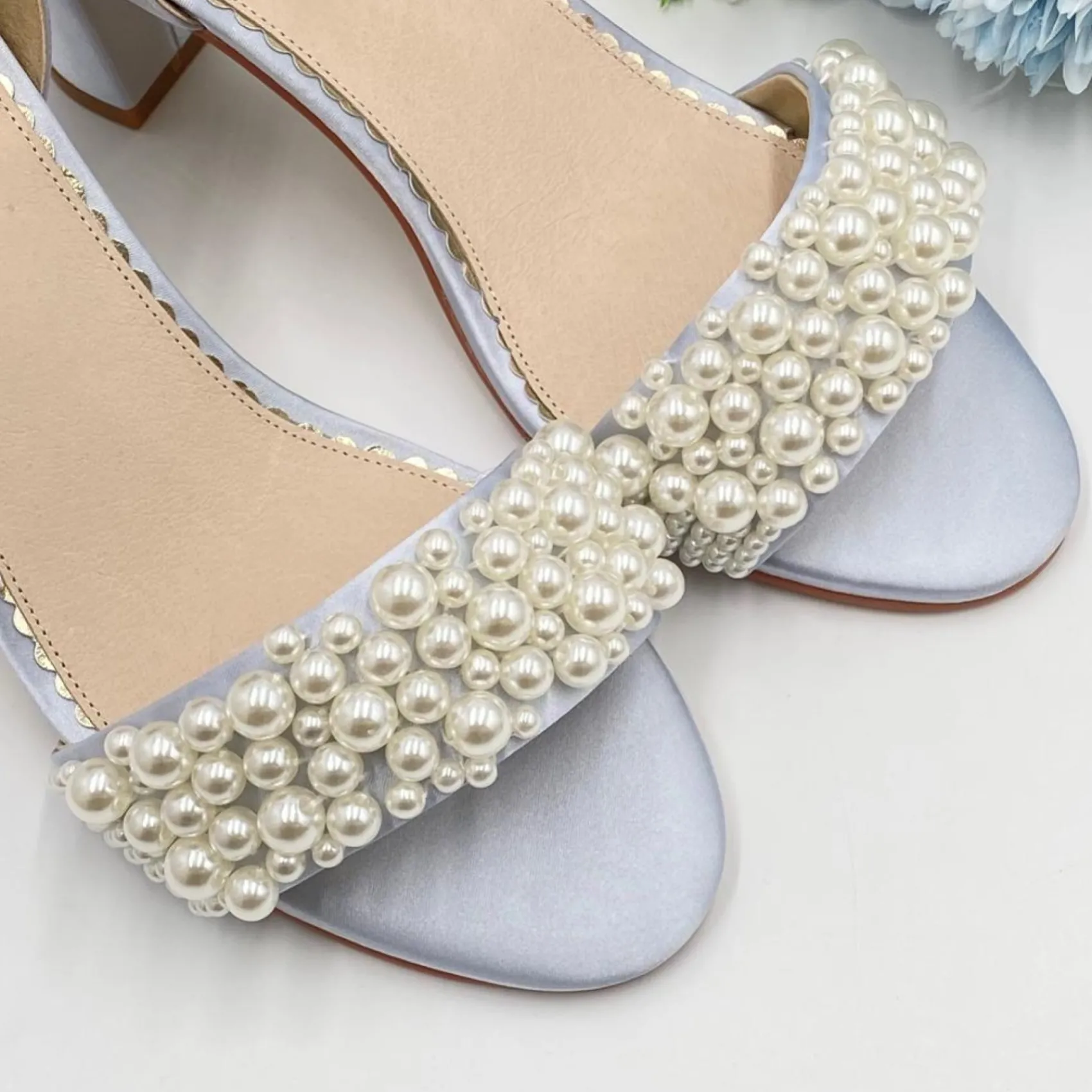 Perfect Bridal Carrie Blau Satin Perle Blockabsatz Sandalen* Schuhe Für Hochzeitsgäste | Schuhe Für Brautjungfern