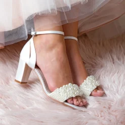 Perfect Bridal Carrie Elfenbein Satin Perle Blockabsatz Brautsandalen* Hochzeitsschuhe | Schuhe Mit Mittlerem Absatz
