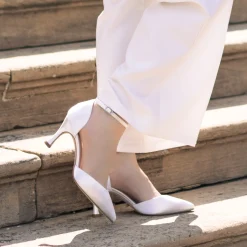 Perfect Bridal Devon Färbbare Elfenbein Satin Knöchelriemen Schuhe* Schuhe Für Die Mutter Der Braut | Hochzeitsschuhe