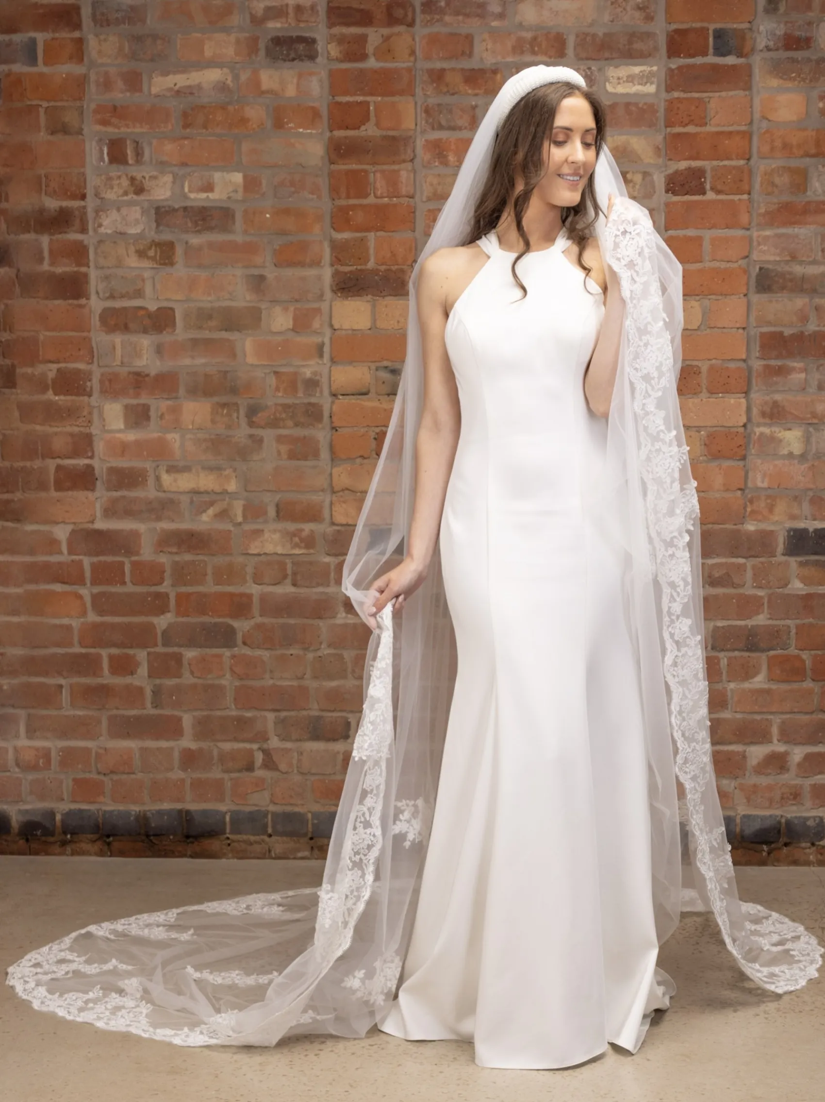 Perfect Bridal Einstöckiger Kathedralenschleier aus Spitze mit Motiven* Einstufige Schleier | Kapelle Länge & Kathedrale Schleier