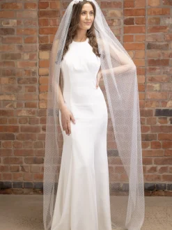 Perfect Bridal Elfenbeinfarbener einreihiger bodenlanger Polka Dot Schleier* Einstufige Schleier | Bodenlange Schleier