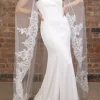 Perfect Bridal Elfenbeinfarbener einstufiger bodenlanger Schleier mit Spitzenschleppe* Einstufige Schleier | Bodenlange Schleier