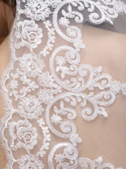 Perfect Bridal Elfenbeinfarbener einreihiger Schleier mit Spitzenbesatz* Einstufige Schleier | Kapelle Länge & Kathedrale Schleier