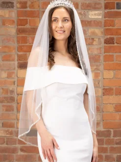 Perfect Bridal Elfenbeinfarbener, einstufiger, perlenbesetzter Silberrand-Fingerspitzenschleier* Einstufige Schleier | Fingerspitzen-schleier