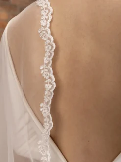 Perfect Bridal Elfenbeinfarbener einreihiger schmaler Schleier aus Kordelspitze* Einstufige Schleier | Kapelle Länge & Kathedrale Schleier