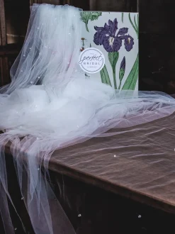 Perfect Bridal Elfenbeinfarbener einreihiger Kathedralenschleier mit geschliffenem Rand* Kapelle Länge & Kathedrale Schleier | Einstufige Schleier