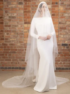 Perfect Bridal Elfenbeinfarbener zweistufiger, stark verzierter Perlenschleier* Zweistufiger Schleier | Kapelle Länge & Kathedrale Schleier