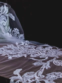 Perfect Bridal Elfenbeinfarbener einreihiger verzierter Spitzen-Kapellenschleier* Einstufige Schleier | Kapelle Länge & Kathedrale Schleier